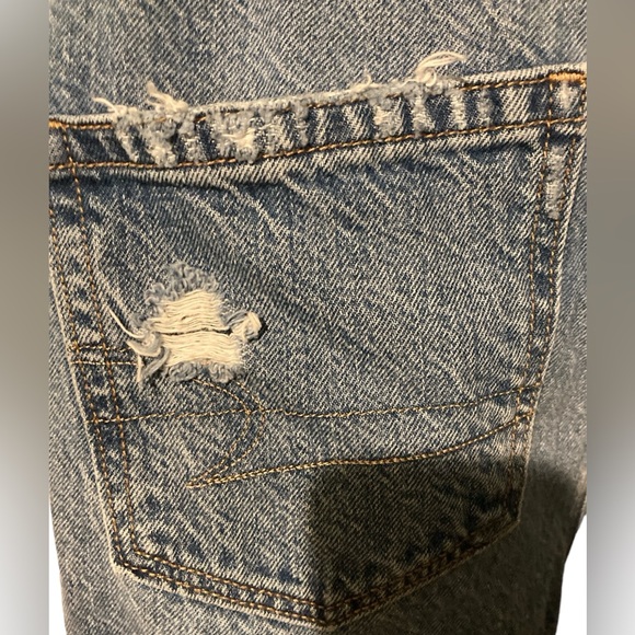 American Eagle MOM jeans size 2 - Picture 8 of 8